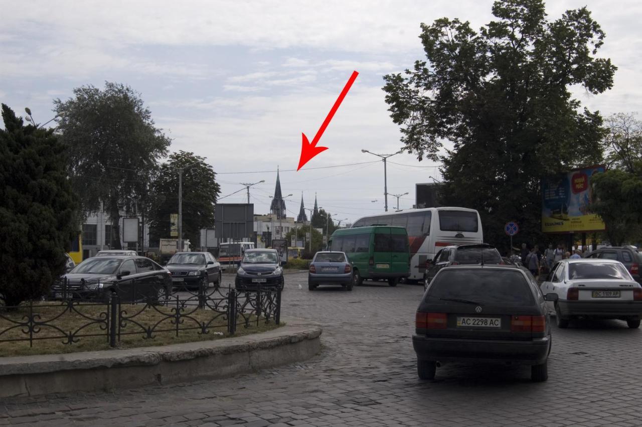 Hostel Drive Lviv Buitenkant foto