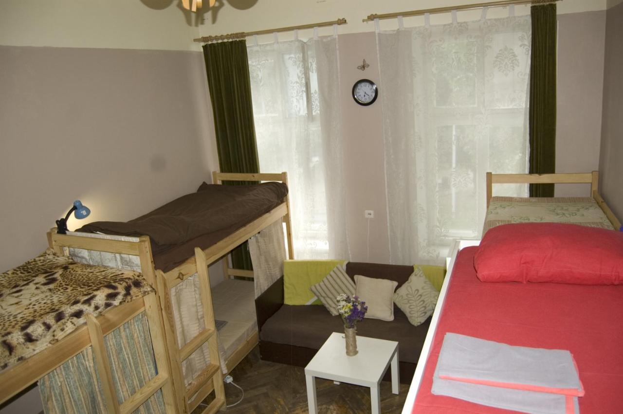 Hostel Drive Lviv Buitenkant foto