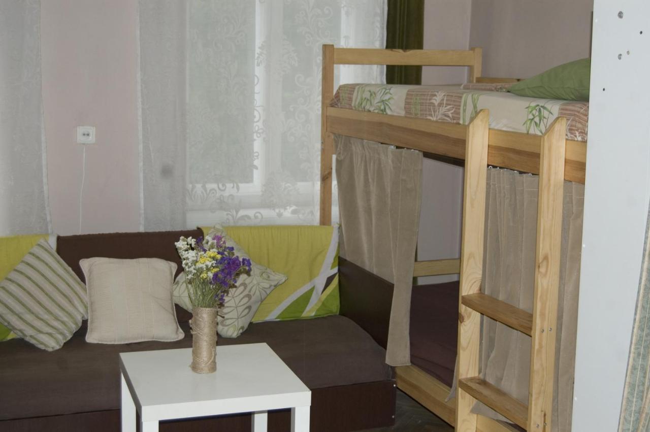 Hostel Drive Lviv Buitenkant foto