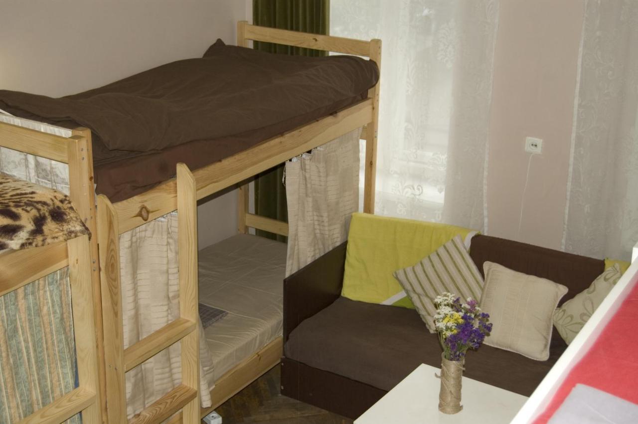 Hostel Drive Lviv Buitenkant foto