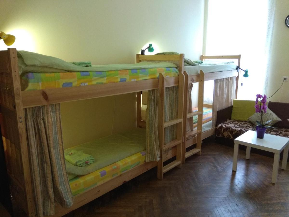 Hostel Drive Lviv Buitenkant foto