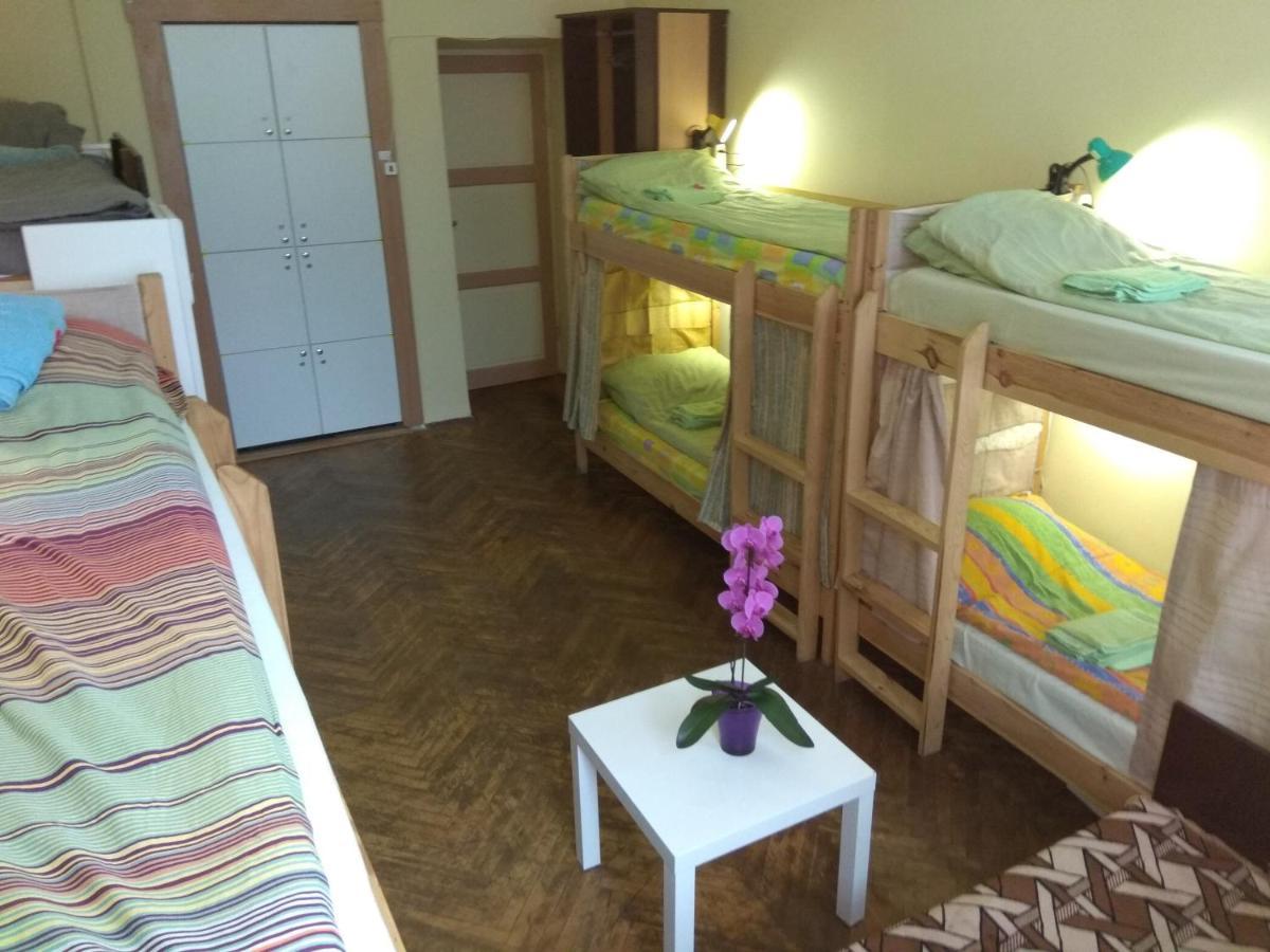 Hostel Drive Lviv Buitenkant foto